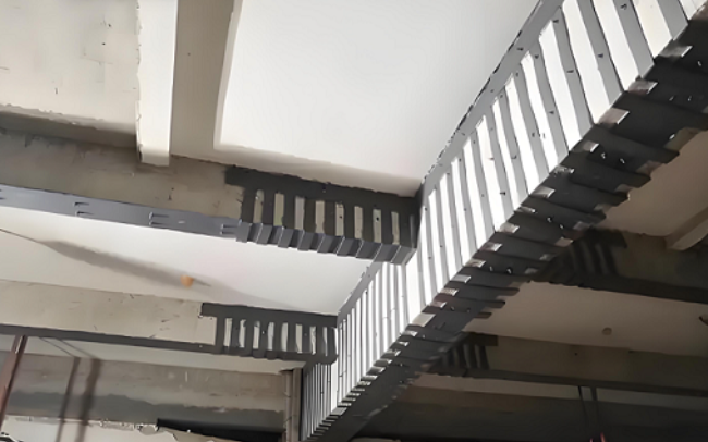 酒泉粘钢与包钢加固，哪个更适合梁柱加固？